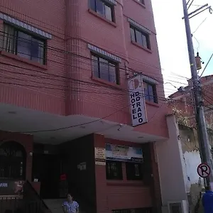 https://dorado.colombiamedellinhotels.com